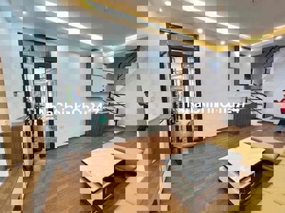 chính chủ bân căn hộ tập thể - cầu giấy sổ 46/140m2