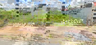 Chính chủ cần bán 100m2 đất thổ, gần UBND Long Cang