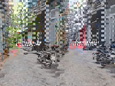 CHỦ CẦN ĐỔI NHÀ LỚN, CẦN BÁN GẤP.