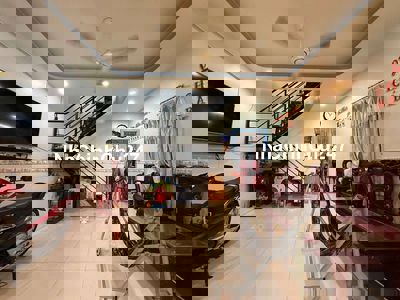 CHỦ HẠ CHÀO 500 TRIỆU ĐỂ ĐỊNH CƯ NƯỚC NGOÀI