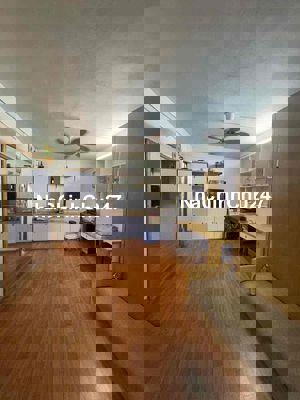 chính chủ bán căn hộ tập theẻ tầng 5 - Hoàng đạo thành - Kim giang