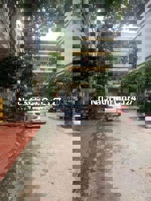 Chính chủ bán nhà 50m2 x 4T x 4PN Tứ Hiệp