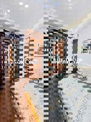 Chính chủ em cần bán nhà ở Yên Ngưu, Tam Hiệp 45m2  4 pn ô tô đỗ cổng