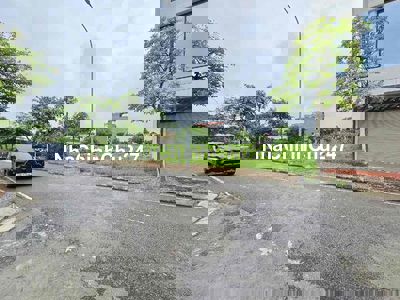 🔥 Cực hiếm – Chủ cần tiền, hạ ngay tám trăm trịu