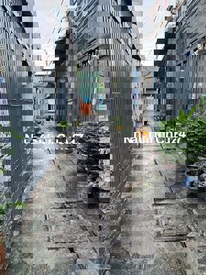 BÁN NHÀ CẤP 4 CHÍNH CHỦ - SỔ HỒNG RIÊNG