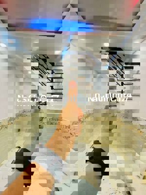 Bán nhà 2 MT và 4 phòng trọ: 6x22m, SHR chính chủ