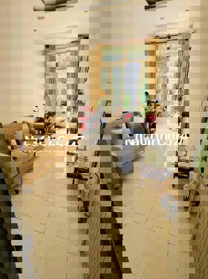 Bán nhà Xóm Chiếu Quận 4 - 45m2 - Chỉ 4 Tỷ nhỉnh - Nhà 1 đời chủ