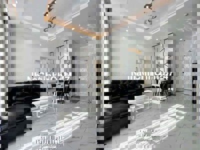 Chính chủ gửi khách - 2PN quận 1 cao cấp