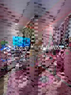 chính chủ bán nhà 5 tầng,giá cả thương lượng,bao sang tên