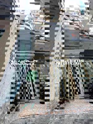 Chính chủ.bán nhà 26m2 (2 cửa, nở hậu).sát bệnh viện Nhi Đồng.đường Ba