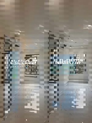 Chính chủ bán giá tốt 2pn 2wc 69m2, 3.1ty Vinhomes Q9