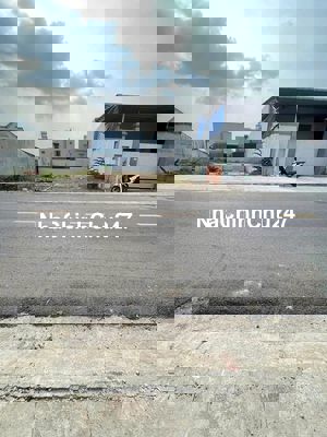 MẶT TIỀN SUỐI LỘI 15M FULL THỔ 273M2 GIÁ CHỦ BÁN TRẢ NỢ 780 TRIỆU !!!