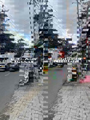 Chủ kẹt bán gấp MTKD Vườn Lài. 4.2m x 22m. Cấp 4