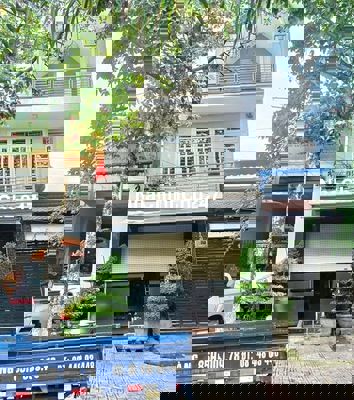 CHÍNH CHỦ CẦN BÁN TRỆT 2 LẦU P.ĐÔNG HÒA, DĨ AN. DT 100M.KINH DOANH VIP