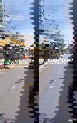 Chủ cần tiền bán nhanh  1 lô bgang 10 x 70mx 100tc