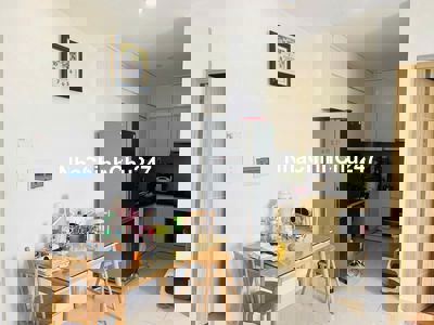 CHÍNH CHỦ CHUYỂN CÔNG VIỆC, BÁN CĂN 2PN ĐẦY ĐỦ NỘI THẤT. LH XEM NHÀ