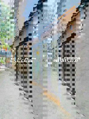 Nhà Bán 1 Trệt 2 Lầu SHR Chinh Chu Duong Duong Van Duong