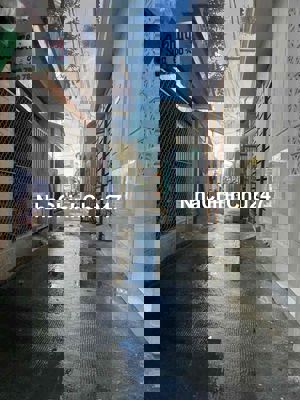 CHỦ GỬI NHÀ HOÀN CÔNG, HẺM 138 TRẦN HƯNG ĐẠO