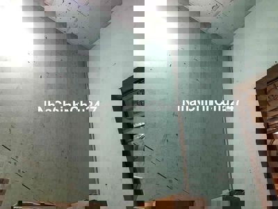 Bán nhà chính chủ mặt tiền đường rộng