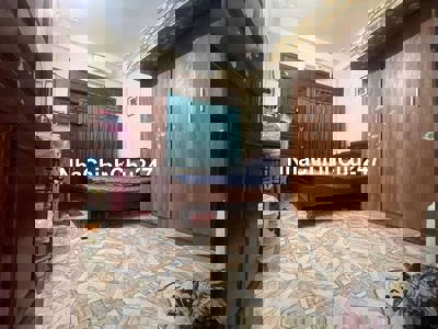 Chính chủ bán nhà ngõ 371 Kim Mã