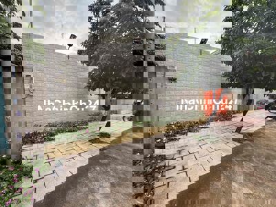 CHÍNH CHỦ BÁN NHÀ CẤP 4 HIỆN ĐẠI SÂN VƯỜN 377m2 + 350m2 (TDT 727m2)