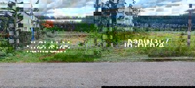 Chủ hạ giá bán gấp 400tr, Phú giáo Bình Dương cũ, nay TP HCM