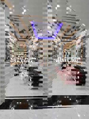 chính chủ cần bán gấp nhà để trả nợ ngân hàng (đường Nguyễn sơn100m2)