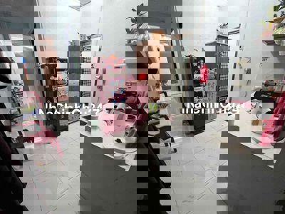 Chính chủ cần bán nhà sổ chung Hoá An giá rẻ 5x16 ngay chợ Hoá An