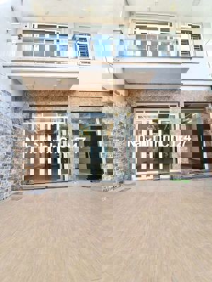 CHÍNH CHỦ - BIỆT THỰ KHU VIP TÂY THẠNH - 7X18 - 1 LẦU - 3PN-3WC.