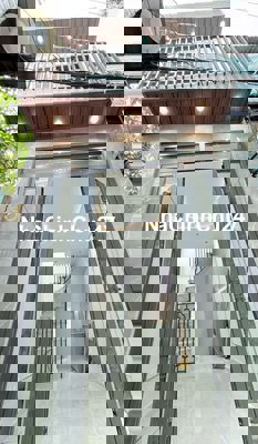 Chính chủ bán nhà ở Dương Bá Trạc