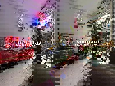 CHỦ BÁN NHÀ TẶNG SỔ_2 TẦNG_2PN_2WC_KHU VỰC P4 Q8_GIÁ CHỈ 4 TỶ NHỈNH