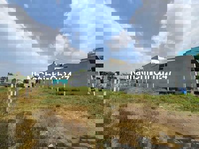 Chủ bán 192m2 đất thổ ở Thị Trấn Củ Chi - Giá 600tr - Cách QL22 500M