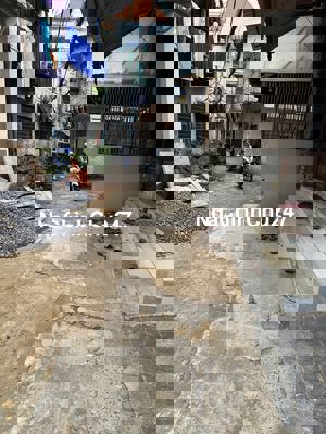 Nhà cấp 4, 82m2, ngay Âu Cơ, không quy hoạch, sổ chính chủ