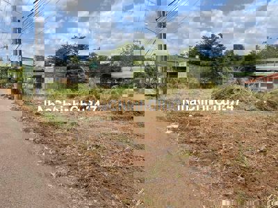 Bán lô đất chính chủ sổ riêng thổ cư mặt tiền đường liên xã