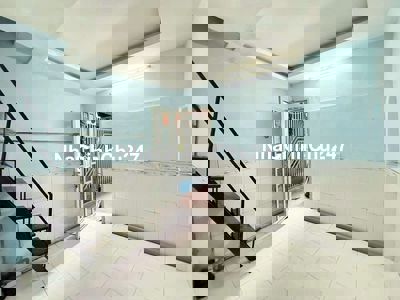 🏠/🏠 Chính chủ cần bán nhà Đường Dương Bá Trạc, sổ hồng riêng tại P1