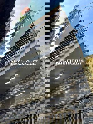 bán nhà nhỏ xinh chính chủ