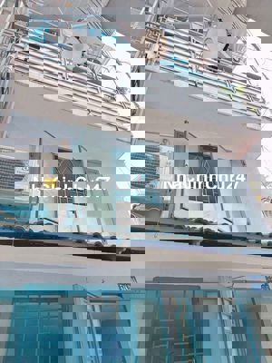 Bán nhà HXH 3 lầu: 3x7m, SHR chính chủ