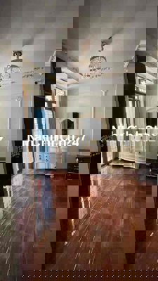 Trung tâm Q3 chủ nhà qua Mỹ. Vài bước ra Nguyễn Đình Chiểu 50m2 8tỷ