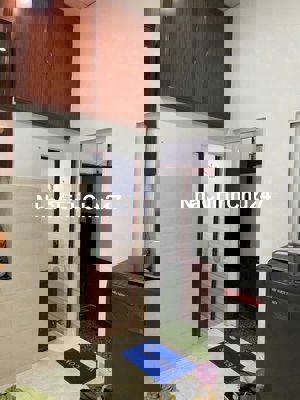 BÁN NHÀ CÙ CHÍNH LAN CHỈ 2390