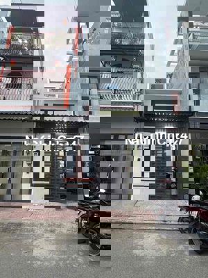 Chủ Gửi Bán Nhà Hẻm xe Hơi Quay Đầu Phường Long Thạnh Mỹ _ Q9