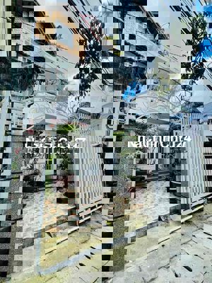 Gấp gấp!!! Chính chủ cắt lỗ bán gấp biệt thự mini trung tâm Dalat