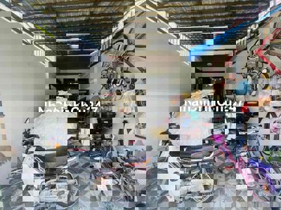 CHỦ GẤP BÁN GIẢM 1 TỶ . ĐƯỜNG XE HƠI SÁT LÊ VĂN THỊNH-NGUYỄN THỊ ĐỊNH