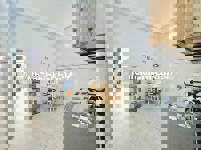 chính chủ còn 1p như hình_1Pn ban công riêng_kế AEON TÂN PHÚ_45m2