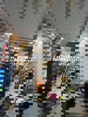 CHỦ NGỘP – BÁN GẤP NHÀ MỚI 3 TẦNG QUANG TRUNG, P.14 – GẦN EMART CHỈ 5.