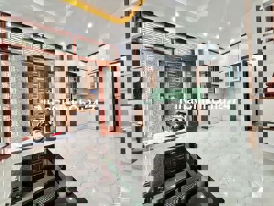 Chính chủ gửi bán nhà Hữu Hòa gần cầu 38m2 5 tầng giá chỉ 4,2 tỷ