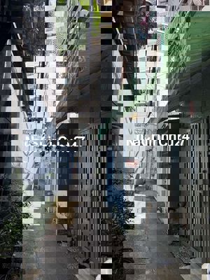 NHÀ CHÍNH CHỦ XÂY Ở KIÊN CỐ BTCT TỚI NÓC - NỘI THẤT CAO CẤP  - 3 TẦNG