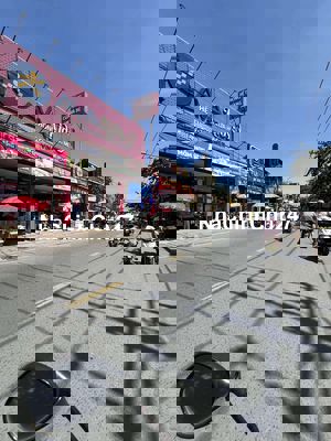 NHÀ ĐẸP 1 TRỆT 2 LẦU NGAY CHỢ HIỆP BÌNH , NHÀ MỚI XÂY CHỦ NHÀ BÁN GẤP