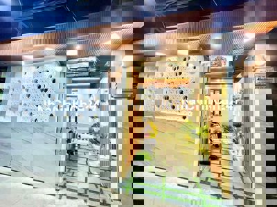 🍀🍀🍀 nhà bán chính chủ mặt tiền hẻm gần Phú Mỹ Hưng quận 7 🍀🍀🍀