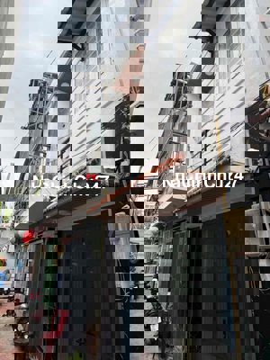 Chính chủ bán nhà h 242 Nguyễn Thị Thập.FTân Quy Q7.DT 3x6