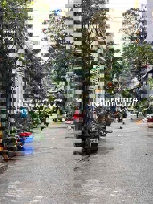 CHÍNH CHỦ BÁN GẤP NHÀ ĐẸP - SÁT KCN TÂN BÌNH - SHR - 2 TẦNG - ĐHT42 Q